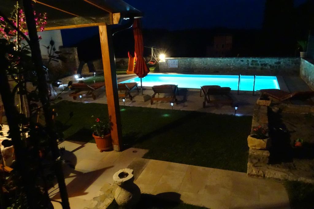 Villa Letizia Oprtalj Kamer foto