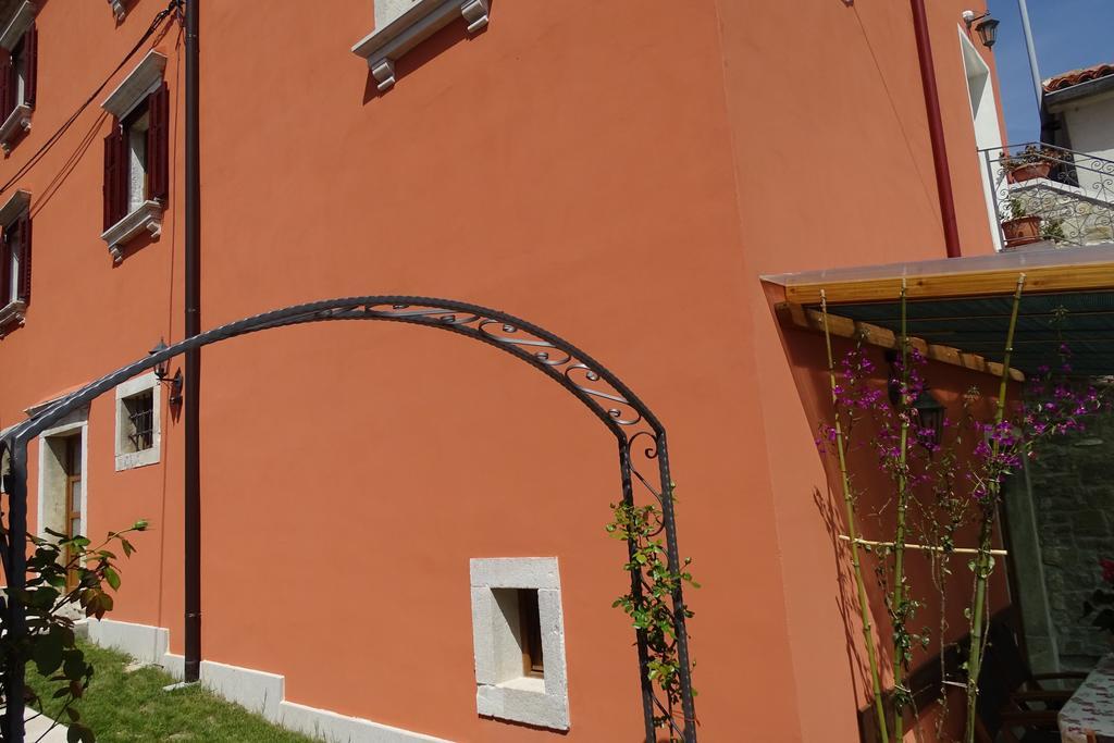 Villa Letizia Oprtalj Kamer foto