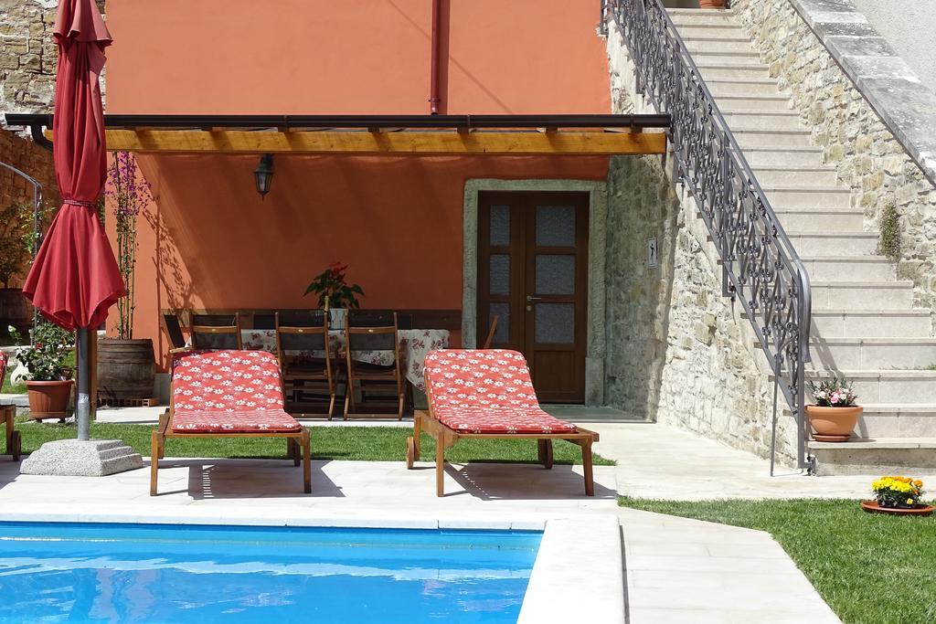Villa Letizia Oprtalj Kamer foto