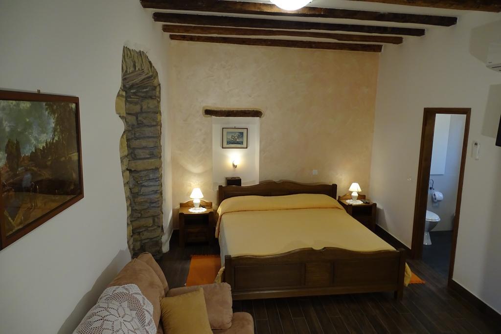 Villa Letizia Oprtalj Kamer foto