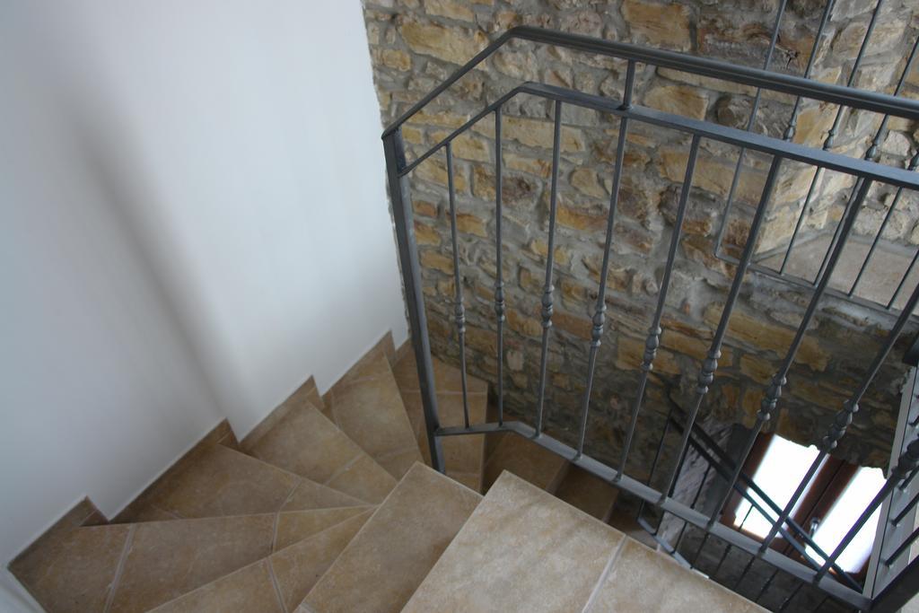 Villa Letizia Oprtalj Kamer foto